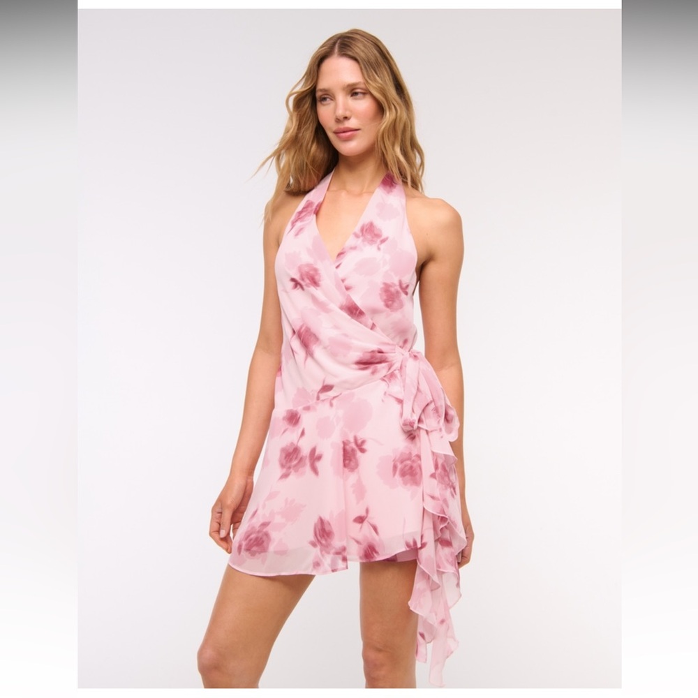 NWT 🏷️ Abercrombie Draped Halter Mini Dress